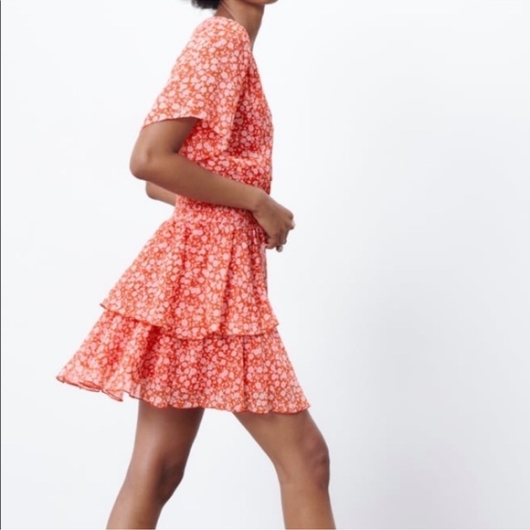 Zara Floral Flounced Hem Mini Dress Size Medium - Picture 11 of 14